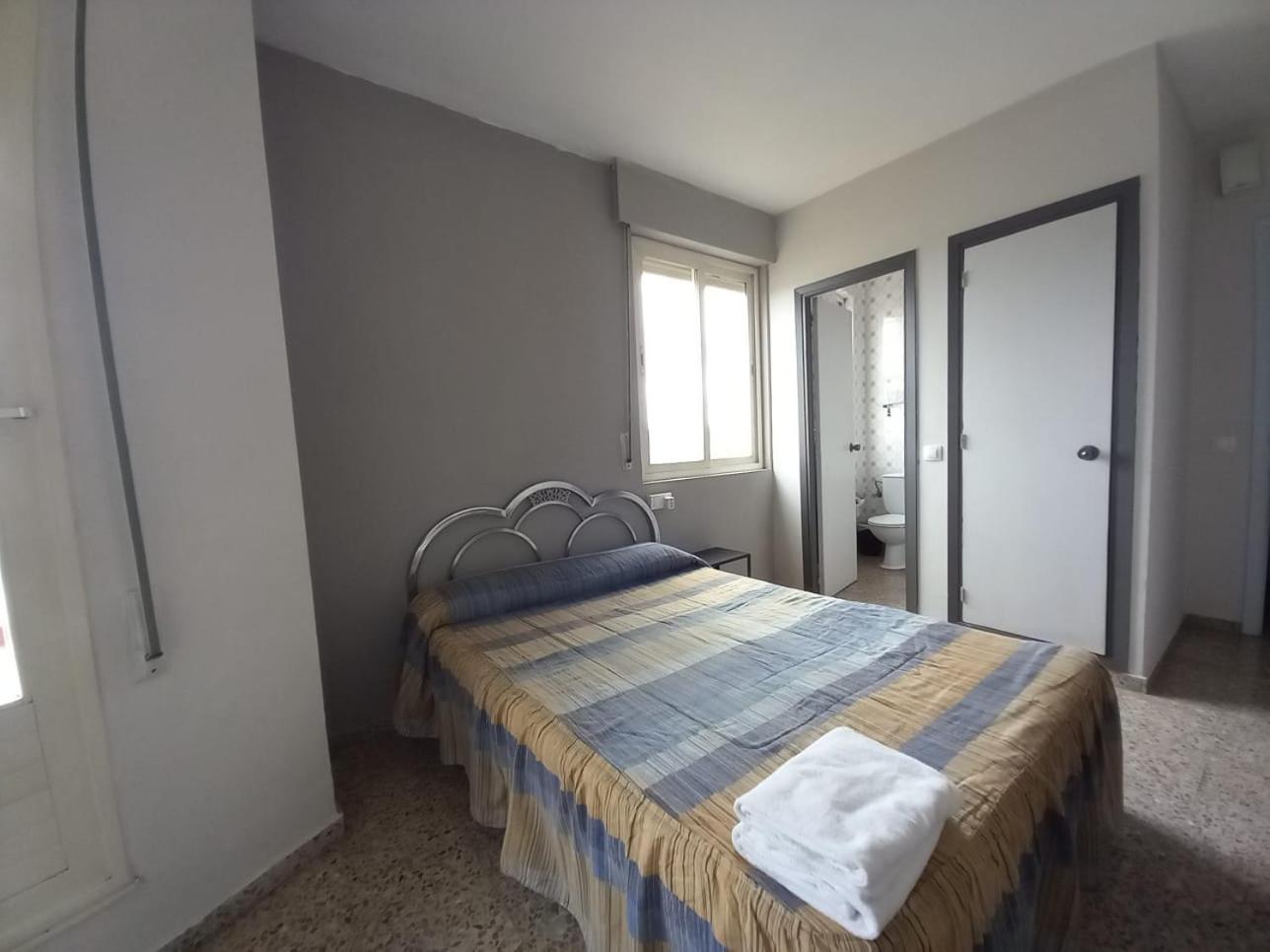 Hostal San Miguel Villalobar エクステリア 写真