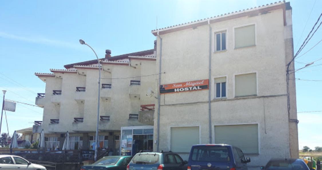 Hostal San Miguel Villalobar エクステリア 写真