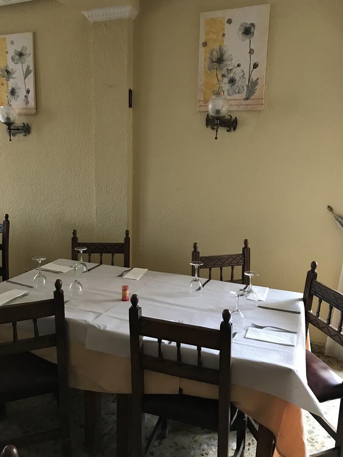 Hostal San Miguel Villalobar エクステリア 写真