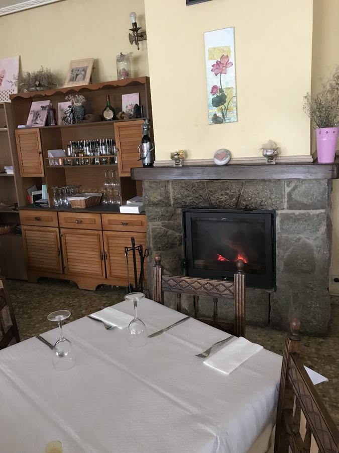 Hostal San Miguel Villalobar エクステリア 写真