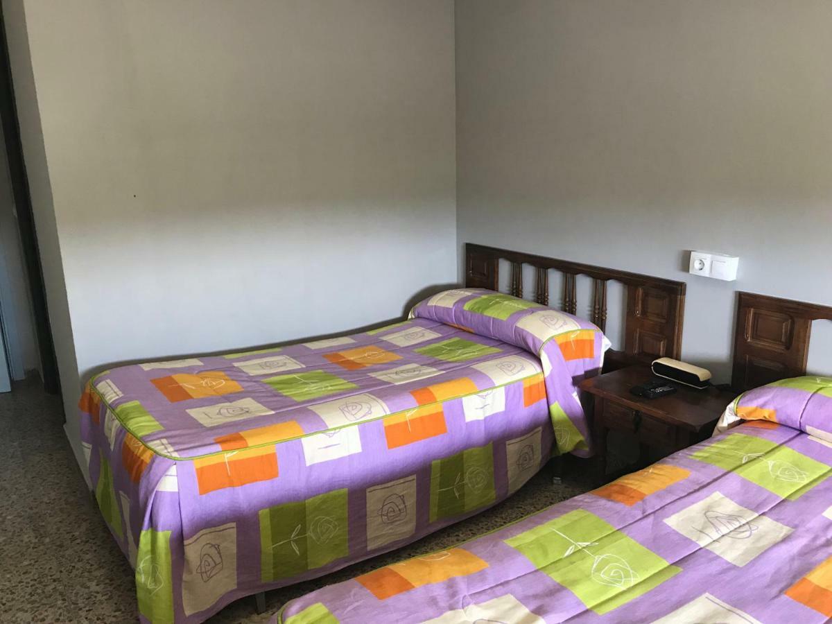 Hostal San Miguel Villalobar エクステリア 写真